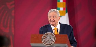 AMLO defiende eliminación de fideicomisos en México. AMLO en conferencia mañanera