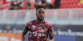 Suspenden a jugador por comentarios homofóbicos en San Diego. Junior Fleemings, jugador de futbol.