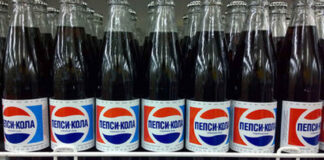 Así fue la extraña pero exitosa incursión de PEPSI en Rusia. Pepsi un popular producto en Rusia