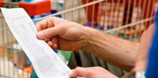 Es ilegal la revisión de “tickets” de compra al salir de las tiendas. Ticket o comprobante de compra en tiendas y supermercados