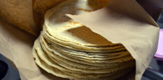 Kilo de tortilla subirá de precio en México. Tortilla de maíz subirá de precio, advierten