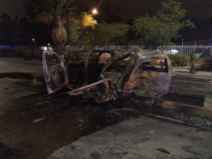 Tres niños sufrieron quemaduras y sus padres murieron