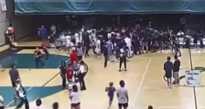 Avientan tortillas a jugadores latinos en San Diego