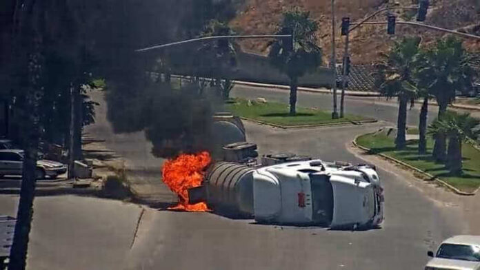 Explota pipa en Tijuana