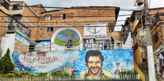 VIDEO: Así es el barrio Pablo Escobar en Colombia. Barrio Pablo Escobar en Colombia