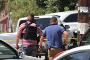 Agentes ministeriales en pleno operativo