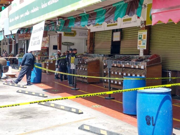 Asesinaron a un hombre en el mercado Hidalgo de Tijuana