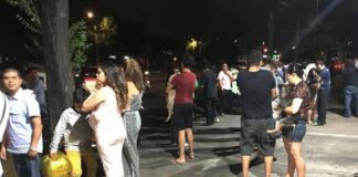 Confirman muerte de una persona tras sismo en Guerrero y CDMX. Suman 150 réplicas. Gente evacuada tras sismo