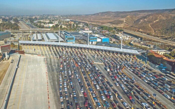 Garita de San Ysidro entre México y Estados Unidos