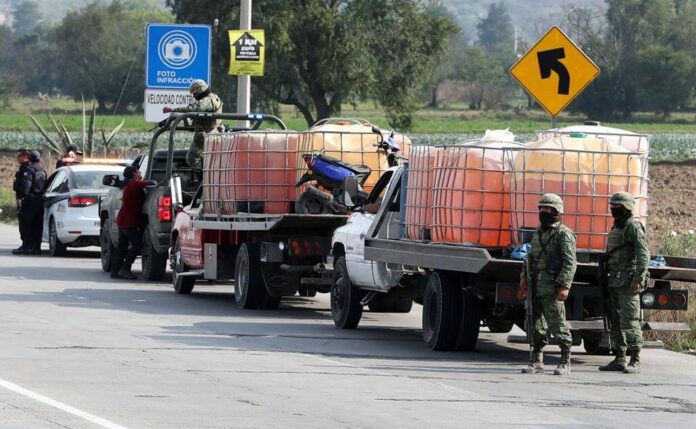 Huachicoleros en México