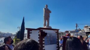 Estatua de AMLO en Estado de México