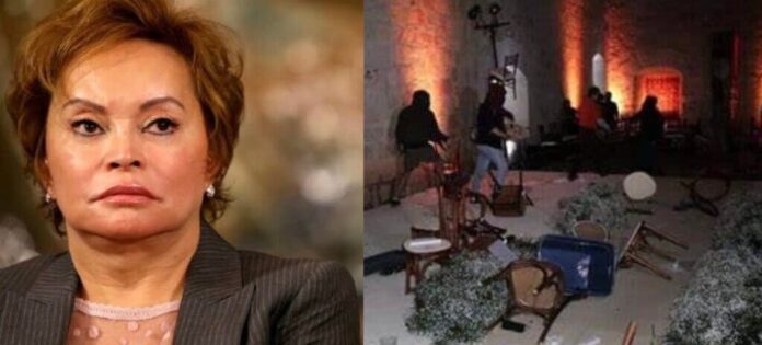 Maestros destruyen jardín y arreglos de la boda de Elba Esther Gordillo Maestros destruyen jardín y arreglos de la boda de Elba Esther Gordillo