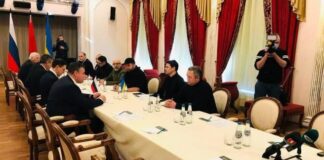 Inician mesas de negociación entre Rusia y Ucrania. Negociaciones entre Rusia y Ucrania