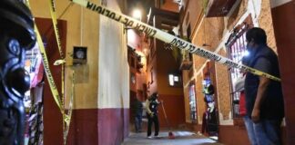 Cierran el famoso Callejón del Beso en Guanajuato. Cierran balcón del callejón del beso