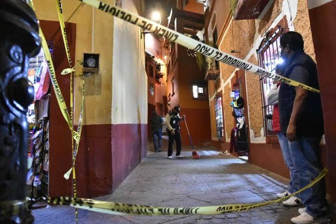 Cierran balcón del callejón del beso Cierran balcón del callejón del beso