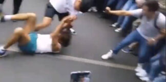 VIDEO: Alumno y profesor protagonizan pelea callejera. Maestro y alumno pelearon en la calle