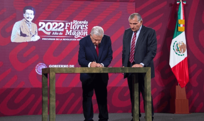 AMLO garantizó abasto de agua en Nuevo León por 10 años