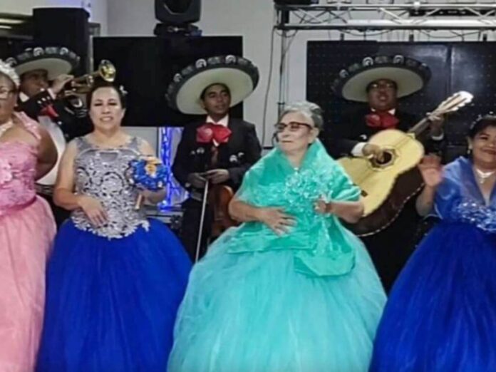 Abuelitas cumplen su sueño de tener fiesta de XV años