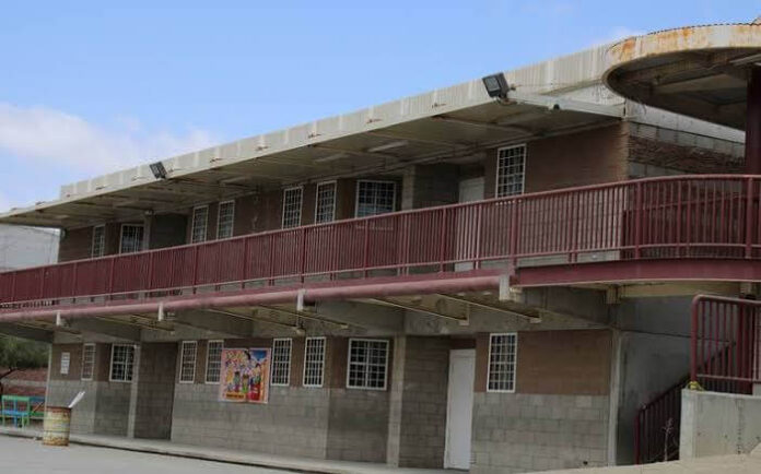 Escuelas en Baja California Escuelas en Baja California