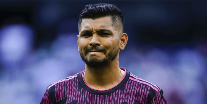 Tecatito Corona