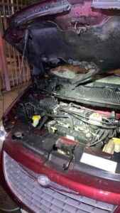 Unidad incendiada en Mexicali