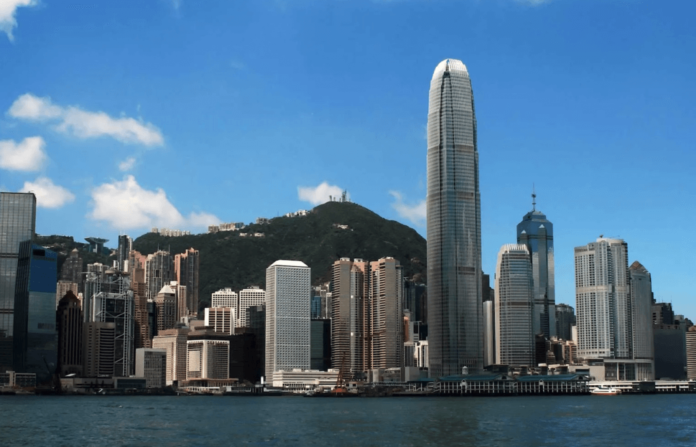 Hong Kong regalará vuelos para reactivar su turismo