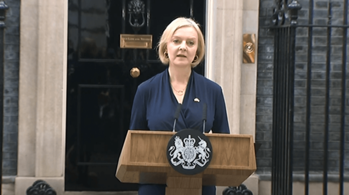 Renunció Liz Truss como primera ministra en Reino Unido