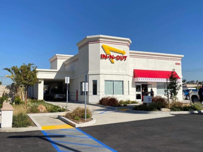 Abrió la In-N-Out más cercana a Tijuana