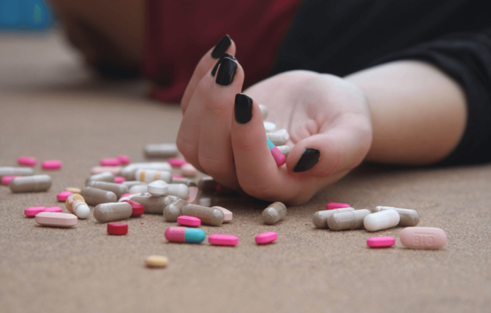 Alertan por reto que pone en riesgo la salud de los jóvenes
