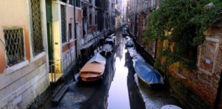 Mareas bajas y sequía impactan fuertemente a Venecia. Canales de Venecia están secos