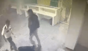 Empleados del gobierno no hicieron nada por rescatar a migrantes en Juárez