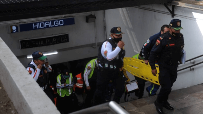 Mueren dos personas arrolladas por el Metro en Ciudad de México Mueren dos personas arrolladas por el Metro en Ciudad de México