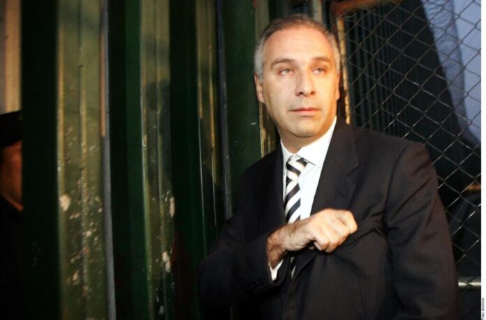 Liberan a Juan Collado, usará brazalete para su localización