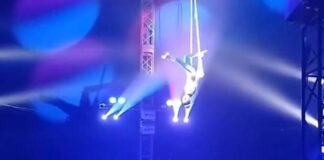 VIDEO: Trapecista rusa de 23 años cayó durante función. Trapecista rusa de 23 años cae durante función