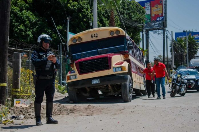 Calafia se quedó sin llanta en Tijuana Calafia se quedó sin llanta en Tijuana