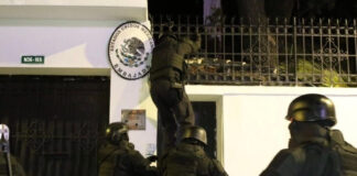 Último Momento: México suspende relaciones diplomáticas con Ecuador. Policías de Ecuador irrumpieron en la Embajada de México en Quito