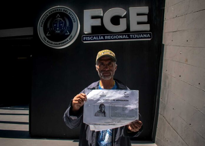 Armando Amaya busca a su hija en Tijuana