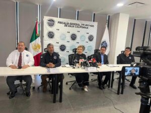 Conferencia de prensa en Fiscalía de Baja California