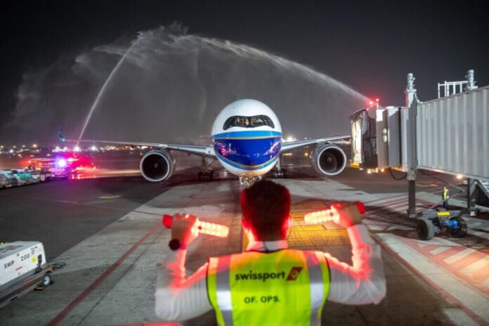 Reanudan vuelo México-China con escala en Tijuana Reanudan vuelo México-China con escala en Tijuana
