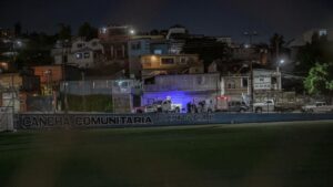 Asesinaron a taxista a un lado de canchas deportivas