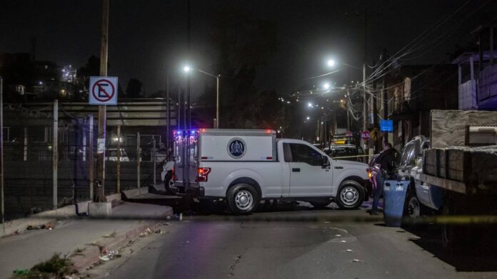 Asesinaron a taxista a un lado de canchas deportivas en Tijuana