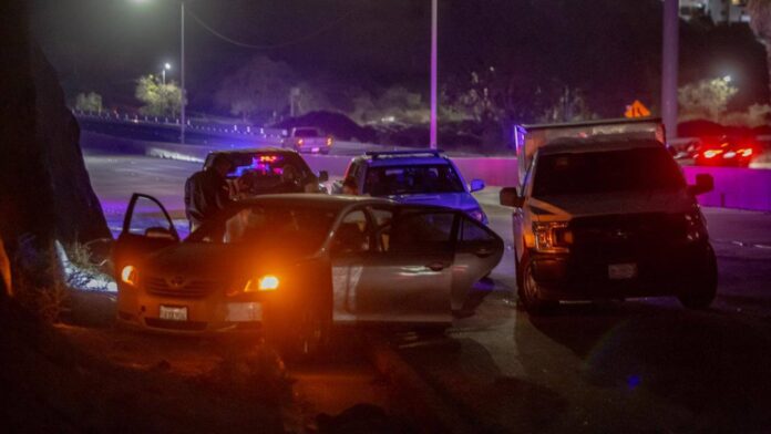Atacan a pareja mientras circulaban a Playas de Tijuana, una mujer murió Atacan a pareja mientras circulaban a Playas de Tijuana, una mujer murió