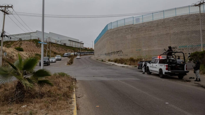 Localizaron un cuerpo en el segundo acceso a Playas de Tijuana