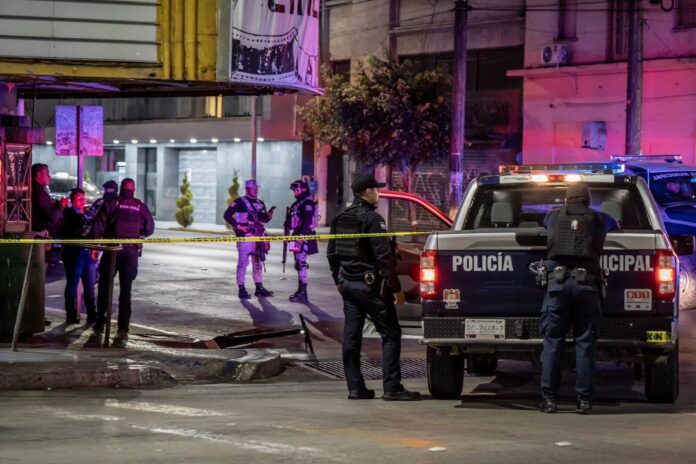 Mató a una persona y al huir en un scooter se cayó y se disparó solo