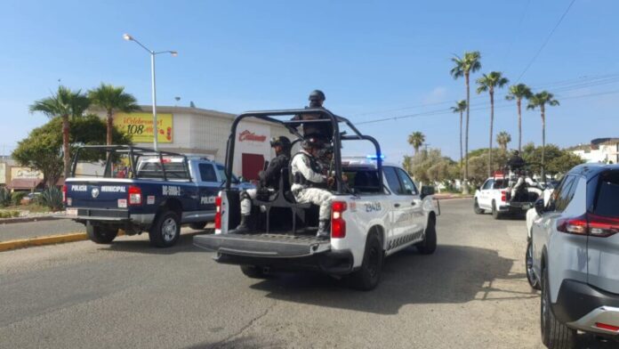 Roban urna en Tijuana