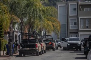 Tras fuerte operativo catean vivienda en fraccionamiento