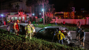 A pesar de lo aparatoso del incidente, el hombre resultó sólo con lesiones leves