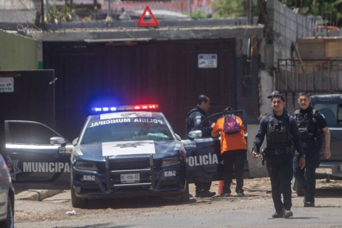 Balearon a cuatro hombres en taller de motos en Tijuana Balearon a cuatro hombres en taller de motos en Tijuana