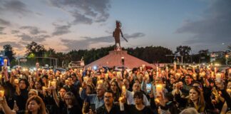 Empresarios encabezaron vigilia en honor a víctimas de violencia en Baja California. Empresarios encabezaron vigilia en honor a víctimas de violencia