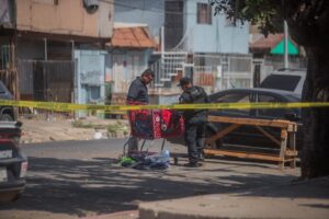 Encuentran cuerpo humano en carrito abandonado en Tijuana